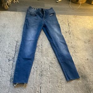 dark wash skinny jeans